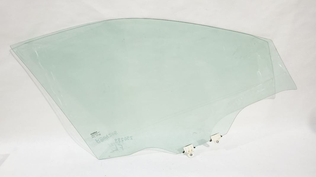 Front Left Door Glass OEM 2015 2016 2017 2018 2019 2020 Nissan Rogue  Item image 6