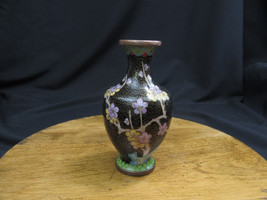 Cloisonne flower vase - $15.47 CAD