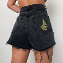 Women&#39;s Vintage Black Embroidered Raw Edge Denim Shorts - $1,007.79 MXN