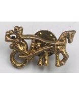 Vintage Gold Tone Horse Drawn Carriage Pin 1 1/8 x 3/4&quot; - £10.45 GBP