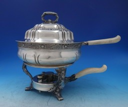 Chrysanthemum by Tiffany and Co Sterling Silver Chafing Dish with Warmer (#6440) - £9,730.10 GBP