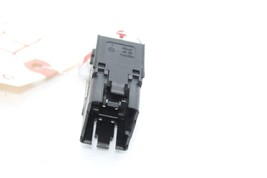 05-10 VOLKSWAGEN JETTA Hazard Light Switch F4105 image 6