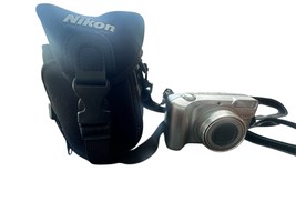 Nikon Coolpix E4800 ED Digital Camera  8.3x ED Lens No charger With Case - $366.06 MXN