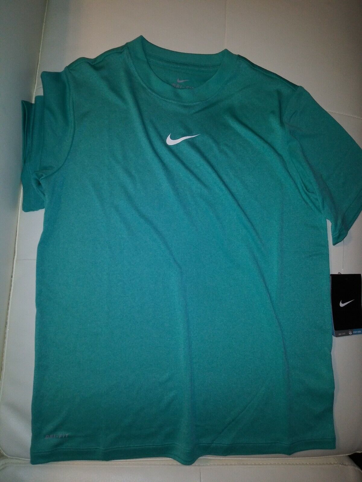 Primary image for Nike Boy's Dri-fit Athletic Shirt Sz Medium