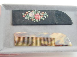Vintage Marbled Plastic Comb In Petitpoint Needlepoint Case For Purse - £23.58 GBP