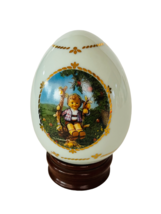 Danbury Mint Hummel Porcelain Egg figurine wood stand Apple Tree boy swing gold - £19.86 GBP