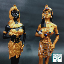 A distinctive statue of the beautiful Queen Cleopatra is available in tw... - £61.87 GBP