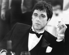 Al Pacino 16x20 Poster as Tony Montana in Scarface in tuxedo - £15.94 GBP