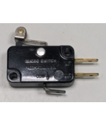 NOS RAYMOND MICRO SWICH 590 096 Part# 590-096  5A 125VAC - $16.36 CAD