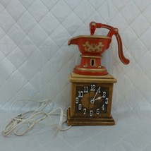 Spartus Water Pump Wall Clock Vintage Model H6814 Kitchen Decor Works - $27.08