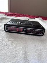 Vintage GE Digital Alarm Clock AM/FM Radio Model 7-4612BKB **tested!! - $16.69