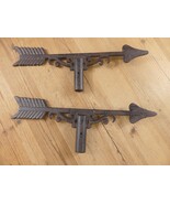 SET OF 2 CAST IRON WEATHERVANE DIRECTION ARROWS RUSTIC FARMHOUSE WELDING... - $633.90 MXN