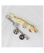 NEW olga bag charm Silver color - $2,790.00 MXN