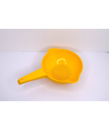 Vintage Tupperware Yellow Colander Strainer 1 Quart with Handle Double S... - $12.13 CAD