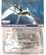 C-130 C-130J-30 Super Hercules USAF 1/144 Scale Plastic Model Kit - Academy - €38,18 EUR