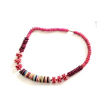 Women&#39;s Vintage Wood Bead Necklace 24” Pink Stained Barrel - £4.74 GBP