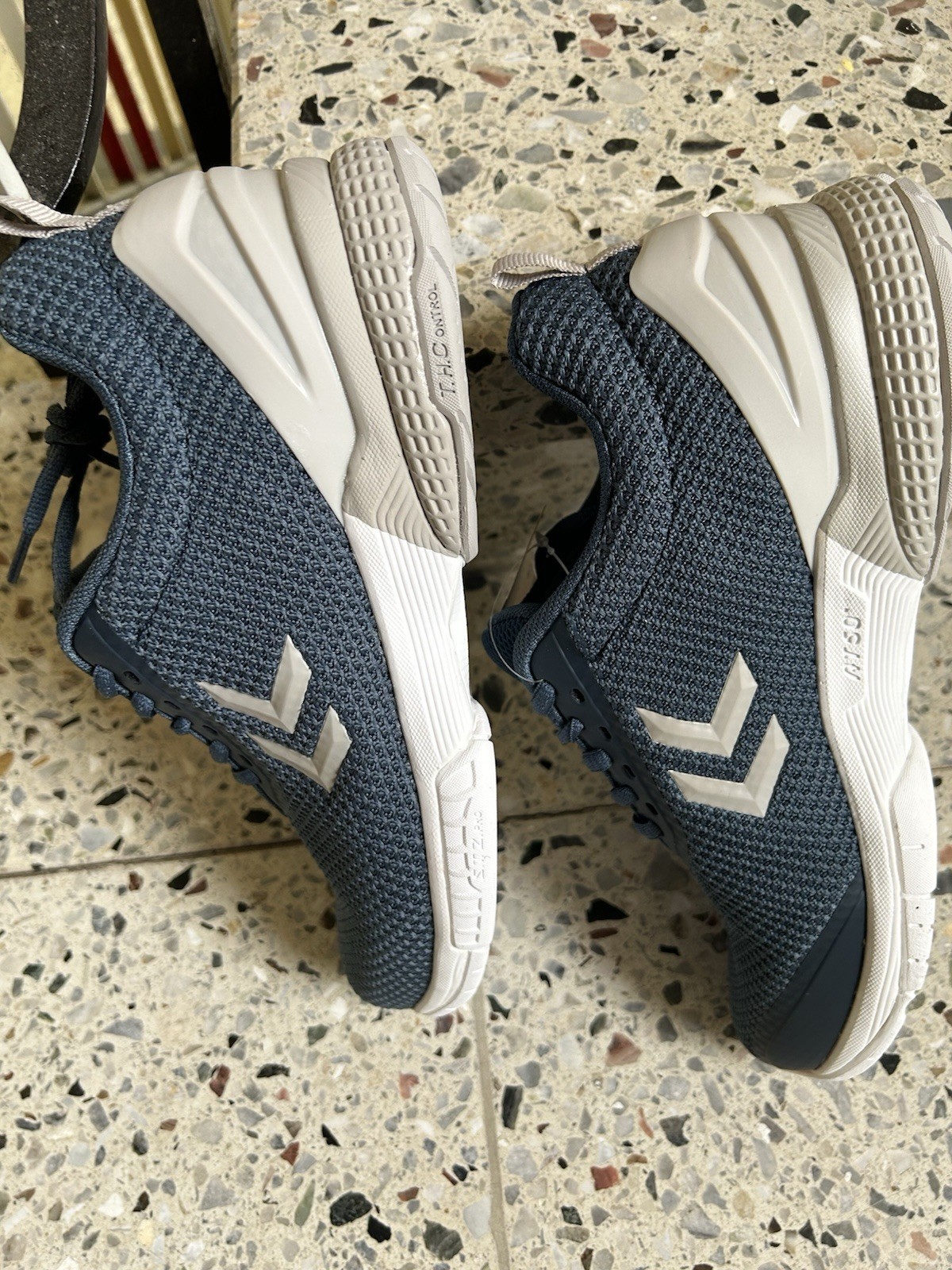Hummel Aerocharge Fusion Gr. 42 neu Item image 4