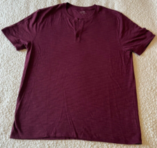 Vince Men&#39;s Henley T-Shirt Short Sleeve 100% Cotton Burgundy Size L NWOT - $34.98