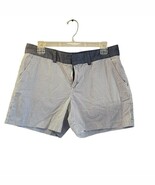 Tommy Hilfiger Women’s Shorts Size 10 White with Blue Pattern - $546.91 MXN