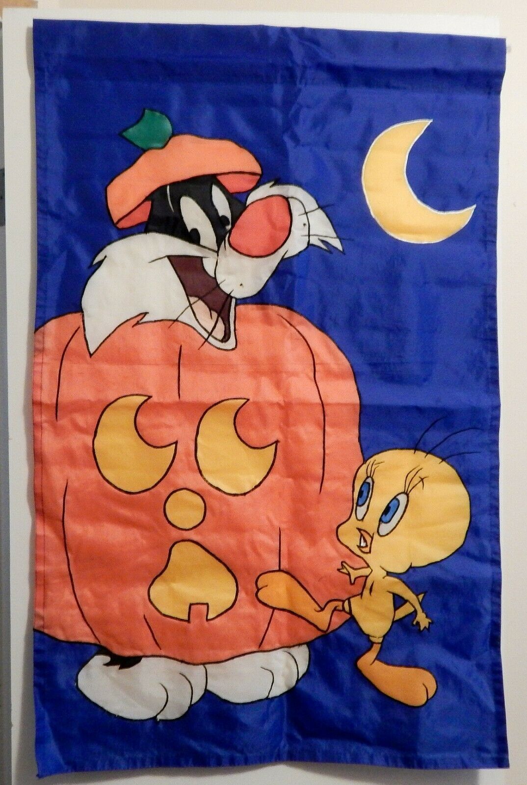Warner Bros Looney Tunes Tweety Sylvester Halloween Yard Flag 27x43 Double-Sided - $19.99