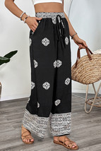 Black Abstract Print Drawstring Waist Wide Leg Pants - $473.33 MXN