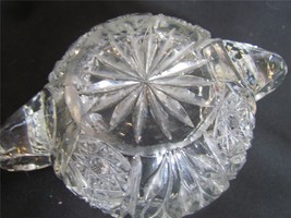 Vintage Pressed Glass Clear Daisy Pattern Rounded Saw Tooth Handled Bowl 7.5&quot; Wi - £18.62 GBP