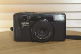 Vintage Nikon Zoom 500 AF 35mm Compact Camera. Fantastic Point and Shoot - £128.98 GBP