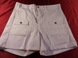 MADE IN THE U.S.A. USN NAVY WHITE CARGO SHORTS SIZE 40 X 5 SI 1077 - $19.34