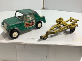 Tootsie Toy Jeep Jumpin&#39; Jeepster 1970 Made in USA  with trailer. - $6.95