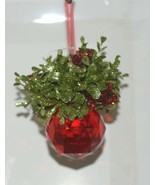 Ganz Kissing Krystals KK506 Red Round Ball Shape Mistletoe Ornament - £14.87 GBP