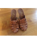 Sbicca vintage look leather platform heeled mules size 6 New no box - $25.38 CAD