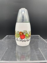 Gemco Spice of Life Pepper Shaker Le Poivrier White Glass Plastic Top Ki... - £3.94 GBP