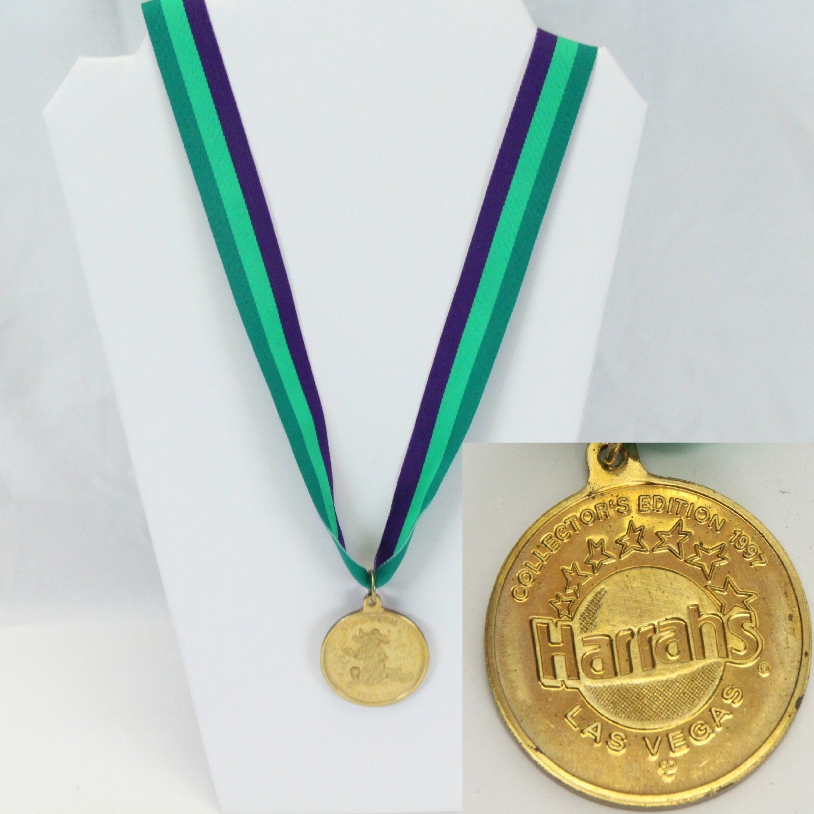 Harrah&#39;s Casino Jackpot Collectors Edition Medal/Ribbon 1997 Las Vegas N... - £5.89 GBP