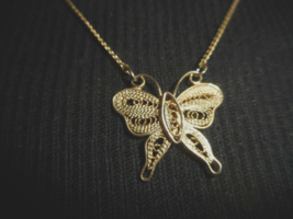 Lovely Lacy Swirled Filigree Open Wing Butterfly Gold Tone Pendant Necklace - £11.98 GBP