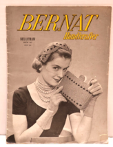 Bernat Handicrafter Belastraw Book 162 1953 Crochet Beret Handbags Vintage - £7.81 GBP