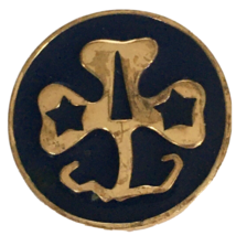 Girl Scouts World Trefoil Pin D Blue Gold Tone Vintage Uniform Scouting History - £3.17 GBP