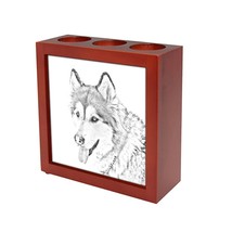 Alaskan Malamute - Wooden stand for candles/pens with the image of a dog ! NEW C - £16.01 GBP