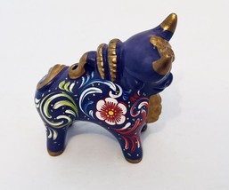 Ceramic Pucara Bull Hand Painted Peruvian Folk Art Floral Gold Trim Purple - £15.83 GBP