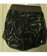 Tek Gear Womens workout shorts Size X-Large Black print - £13.42 GBP