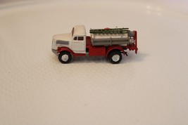HO Scale Roco, Water Truck for circus. Red &amp; White, Built - £23.77 GBP