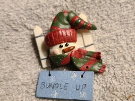 Vintage Snowman BUNDLE UP Fence Post Brooch Pin - $9.49