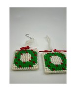 Pair of Vintage Yarn Christmas Wreath Christmas Ornaments - $9.50