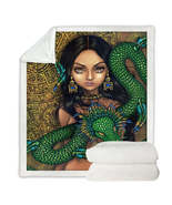 Priestess of Quetzalcoatl Aztec Mayan Maiden Throw Blanket - €48,83 EUR+
