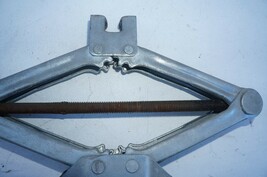 2000-2005 TOYOTA CELICA GT GT-S EMERGENCY CAR JACK AISIN GTS OEM image 5