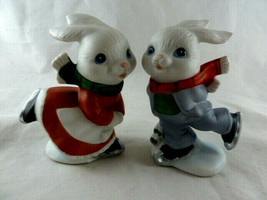 Vintage Homco Home Interiors Christmas Figurines Bunny Rabbit Ice Skating 4&quot; tal - £11.09 GBP