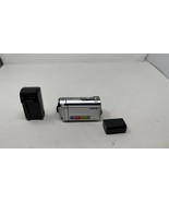 Sony DCR-SX63 Internal 16GB 2000x Zoom Digital Handycam Charger Battery - €125,41 EUR Sony DCR-SX63 Internal 16GB 2000x Zoom Digital Handycam Charger Battery - €125,41 EUR