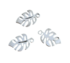 50 Tibetan Silver 19x12mm Philodendron Split Leaf Leaves Bead Drop Charms - £5.37 GBP