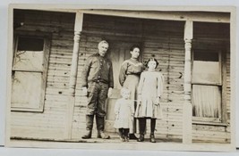 Family Posing Porch Osborn Thomas &amp; Lucinda Man in Window Postcard Q7 - $12.95