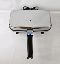 Vintage Vitantonio Pizzelle Chef 300 Italian Cookie Maker 900W Works! - $95.01 CAD