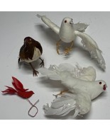 4 VTG Spun Cotton Feather Bird Lot White Dove Sparrow Red Christmas Orna... - €16,79 EUR